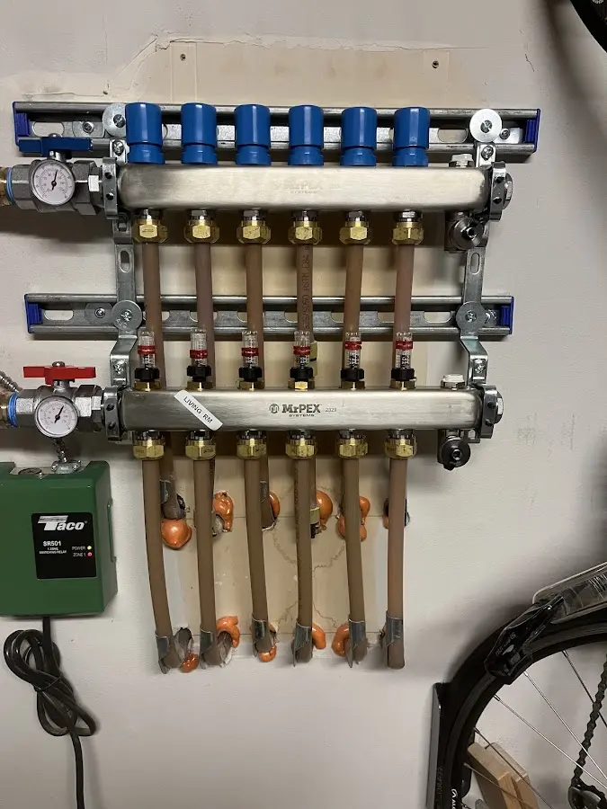 Plumber performing Gas Leak Detection at a residential property in Lockland