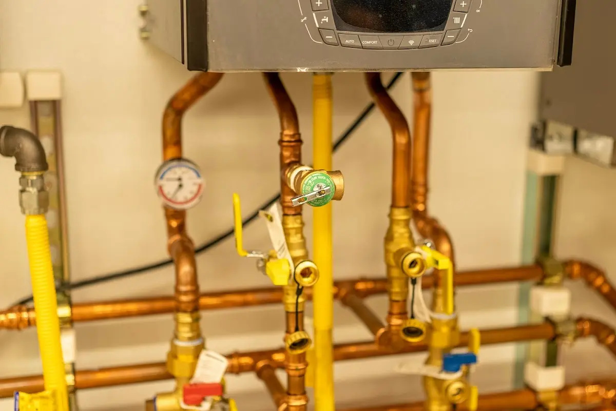 Licensed technician providing Pipe Repair for a homeowner in Lockland